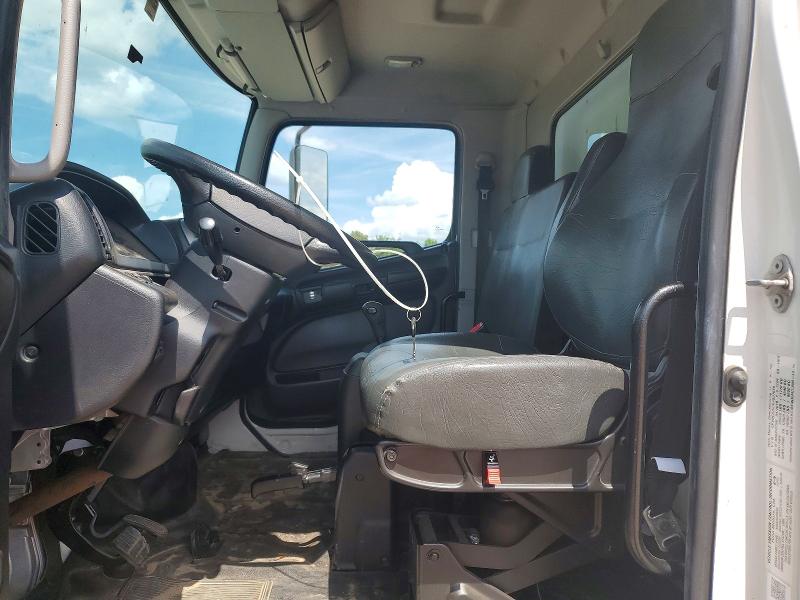 2019 Hino All other VIN 5PVNE8JV0K4S57025 COPART salvage auction — MINOR DENT/SCRATCHES, FL - CERTIFICATE OF TITLE, sold $16,700 on 2026-07-06 (photo 7)
