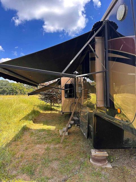2014 Grand design Trailers VIN 5KEFA4337E1007258 COPART salvage auction — WATER/FLOOD, CT, sold $10,000 on 2026-08-18 (photo 7)
