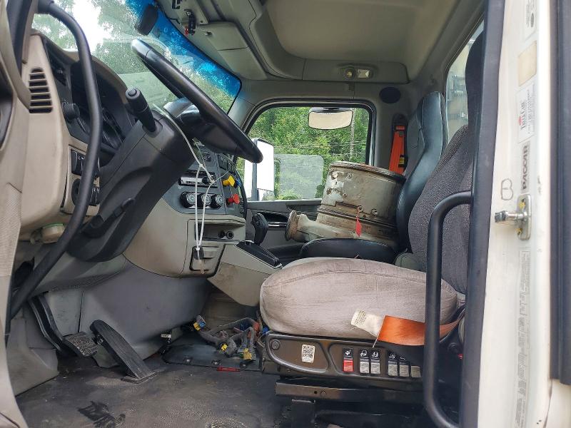 2018 Peterbilt All other VIN 1XPBA48XXJD477638 COPART salvage auction — MINOR DENT/SCRATCHES, CT, sold $5,900 on 2026-07-07 (photo 6)