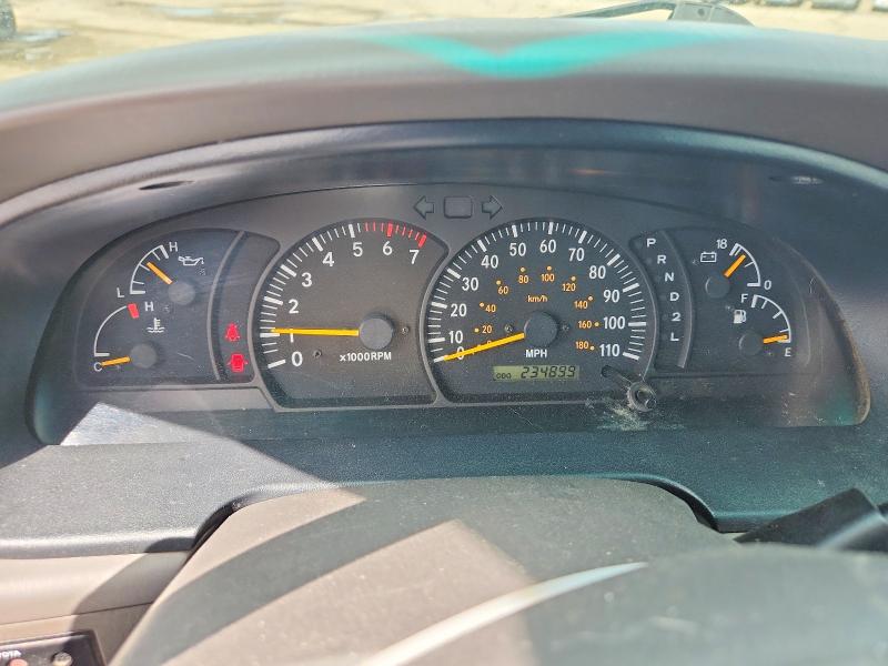 2001 Toyota Tundra VIN 5TBBT44181S156823 COPART salvage auction — INTERIOR BURN, CT, sold $1,800 on 2026-07-10 (photo 9)