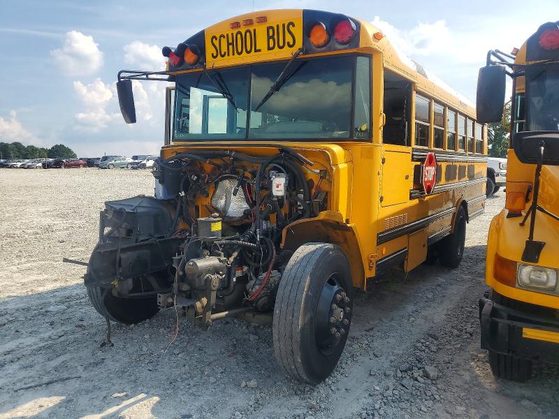 2006 Freightliner All other VIN 4UZAAWCS86CV56237 COPART salvage auction — STRIPPED, CT, sold $100 on 2026-07-09 (photo 2)
