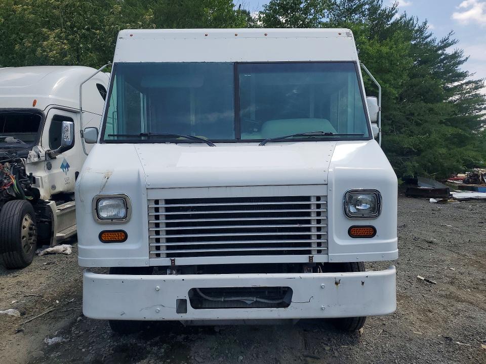 2014 Freightliner All other VIN 4UZAC3DV8ECFL0594 COPART salvage auction — ALL OVER, MD - CERTIFICATE OF TITLE, sold $7,900 on 2026-07-27 (photo 5)