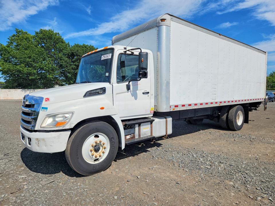 2016 Hino 268a VIN 5PVNJ8JV1G4S60518 — COPART salvage auction photo