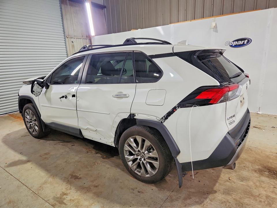 2022 Toyota Rav4 VIN 2T3Y1RFV7NW235635 COPART salvage auction — FRONT END, CT, sold $8,800 on 2026-07-28 (photo 2)