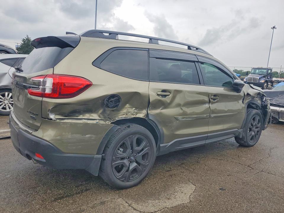 2025 Subaru Ascent VIN 4S4WMAWD4S3423563 COPART salvage auction — ALL OVER, OH - CERT OF TITLE-SALVAGE, sold $14,200 on 2026-07-31 (photo 3)