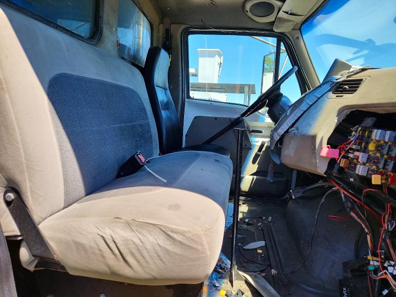 2004 Sterling truck All other VIN 2FZACHDC14AN23832 COPART salvage auction — MISSING/ALTERED VIN, Or - Clean Title Export Only (P), sold $1,500 on 2026-07-24 (photo 5)