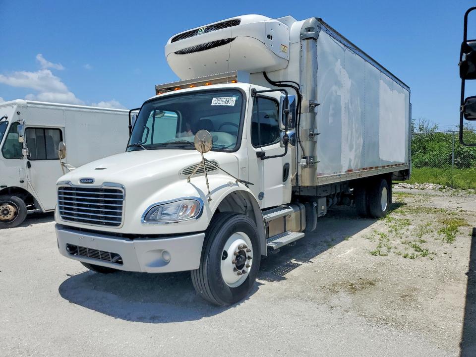2022 Freightliner All other VIN 3ALACXFB4NDNH3673 COPART salvage auction — MINOR DENT/SCRATCHES, TX - CERTIFICATE OF TITLE, sold $12,900 on 2026-07-09 (photo 1)