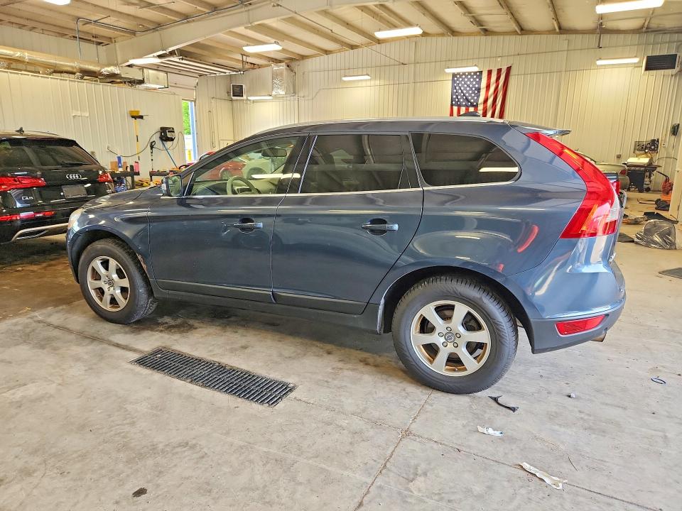 2012 Volvo Xc60 VIN YV4952DZ7C2243579 COPART salvage auction — MINOR DENT/SCRATCHES, Mn - Cert Of Title-Prior Salvage, sold $675 on 2026-08-04 (photo 2)