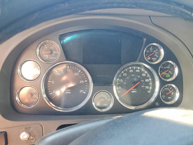2017 Kenworth All other VIN 1XKYDP9X8HJ145863 COPART salvage auction — FRONT END, MA - CERT OF TITLE-SALVAGE, sold $4,600 on 2026-07-30 (photo 8)