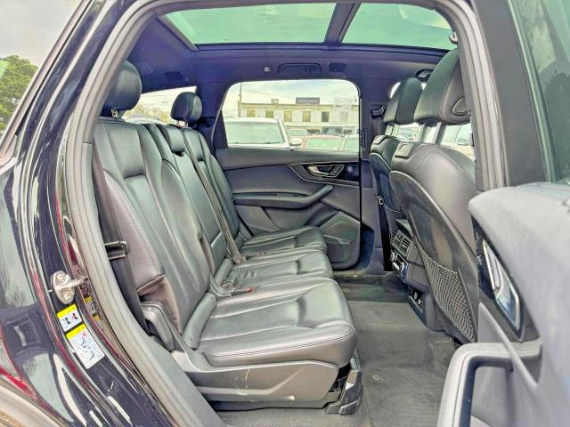 2019 Audi Q7 VIN WA1LAAF7XKD008942 COPART salvage auction — MINOR DENT/SCRATCHES, NY - CERTIFICATE OF TITLE (P), sold $8,900 on 2026-07-29 (photo 6)
