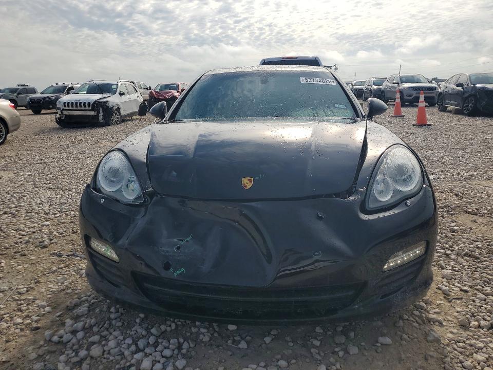 2011 Porsche Panamera VIN WP0AA2A7XBL020718 COPART salvage auction — FRONT END, TX - SALVAGE VEHICLE TITLE, sold $4,150 on 2026-07-30 (photo 5)