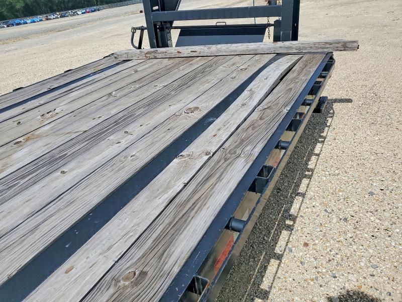 2022 Bigtex Utility tr VIN 16V3F3825N6164307 COPART salvage auction — MINOR DENT/SCRATCHES, TN - CERTIFICATE OF TITLE, sold $2,600 on 2026-07-09 (photo 9)
