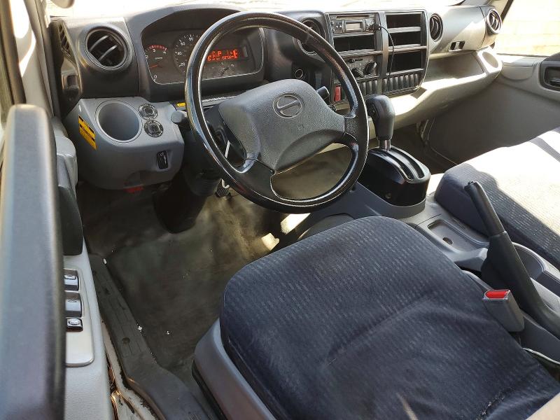 2017 Hino All other VIN JHHRDM2H5HK004371 COPART salvage auction — REAR END, SC, sold $4,600 on 2026-07-15 (photo 8)