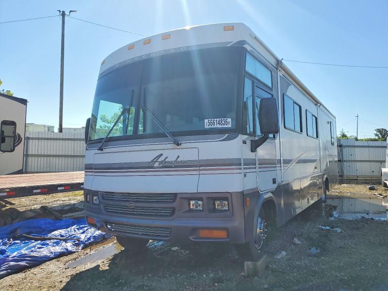 2001 Winnibago F550 VIN 1FCNF53S010A04632 COPART salvage auction — MINOR DENT/SCRATCHES, CT, sold $5,600 on 2026-07-14 (photo 2)