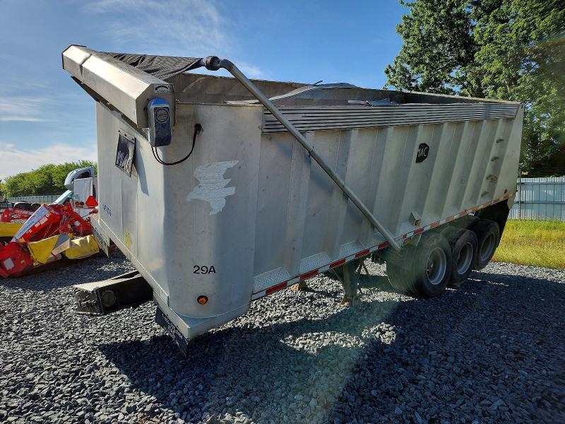 1999 Mac Unknown VIN 5MADS2434XC002301 COPART salvage auction — MECHANICAL, MI - CERTIFICATE OF TITLE, sold $775 on 2026-07-28 (photo 2)