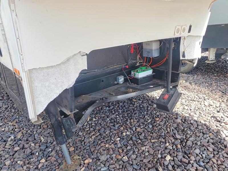 2013 Heartland rv Heartland VIN 5SFBG3820DE261744 COPART salvage auction — FRONT END, ST, sold $3,400 on 2026-07-16 (photo 9)