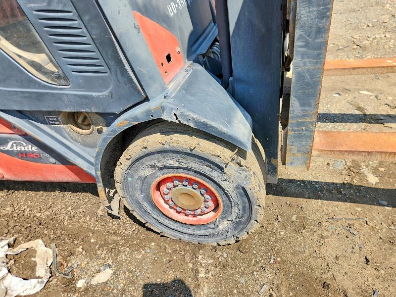2016 Lind Forklift VIN 00000H2X393G04101 COPART salvage auction — MINOR DENT/SCRATCHES, VA - BILL OF SALE, sold $2,550 on 2026-07-06 (photo 9)