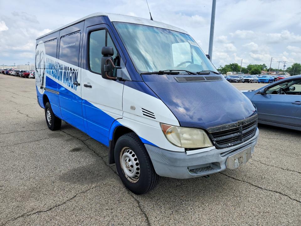 2004 Dodg All other VIN WD2PD643945596405 COPART salvage auction — MECHANICAL, OH - CERTIFICATE OF TITLE, sold $125 on 2026-07-06 (photo 4)
