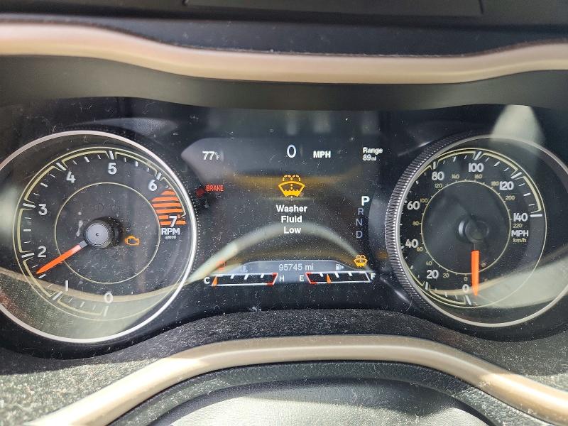 2018 Jeep Cherokee VIN 1C4PJLDB4JD574264 COPART salvage auction — MINOR DENT/SCRATCHES, Wv - Certificate Of Title, sold $3,650 on 2026-07-02 (photo 9)