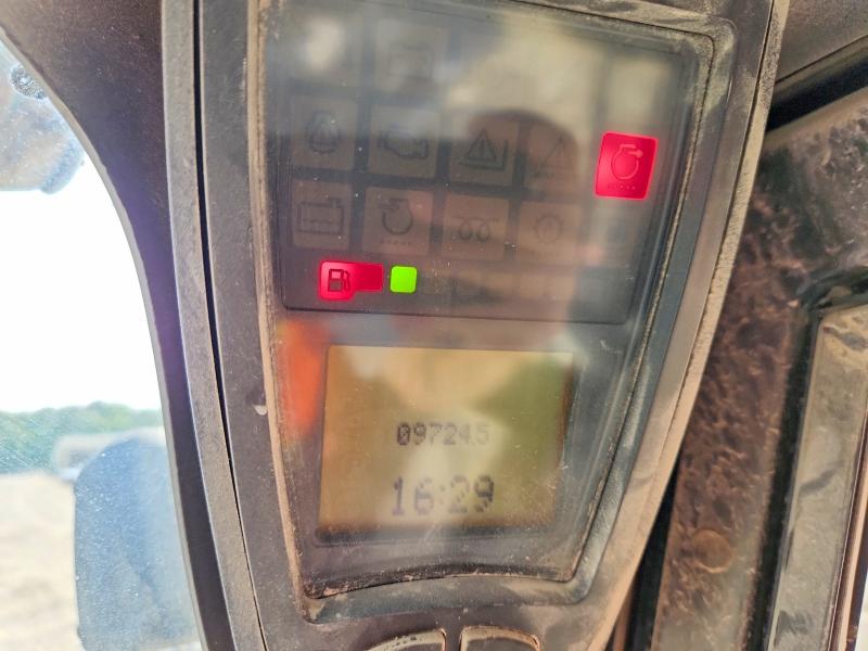 2016 Lind Forklift VIN 00000H2X393G04101 COPART salvage auction — MINOR DENT/SCRATCHES, VA - BILL OF SALE, sold $2,550 on 2026-07-06 (photo 8)