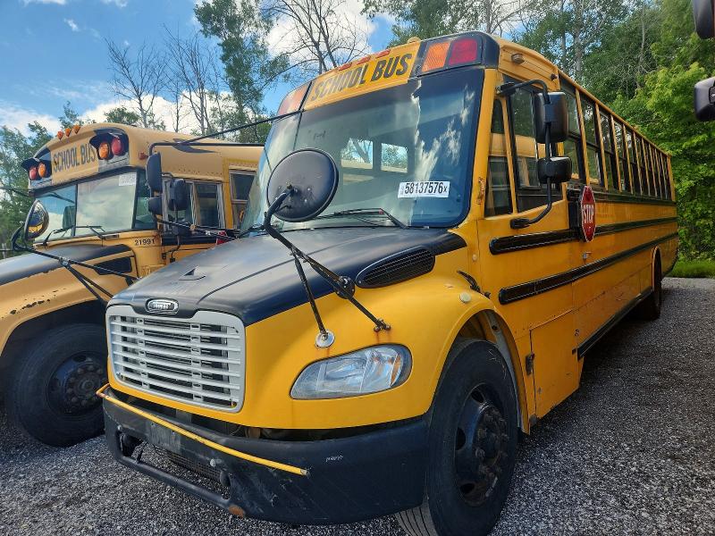 2010 Thomas Saf-t-line VIN 4UZABRDU5ACAR1359 COPART salvage auction — NORMAL WEAR, ON - PERMIT NO BRAND - UNFIT, sold $2,000 on 2026-08-18 (photo 2)