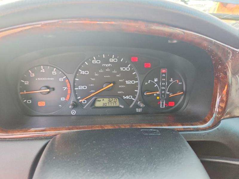 2003 Honda Odyssey VIN 5FNRL18003B008789 COPART salvage auction — MINOR DENT/SCRATCHES, Tx - Certificate Of Title, sold $150 on 2026-07-02 (photo 9)