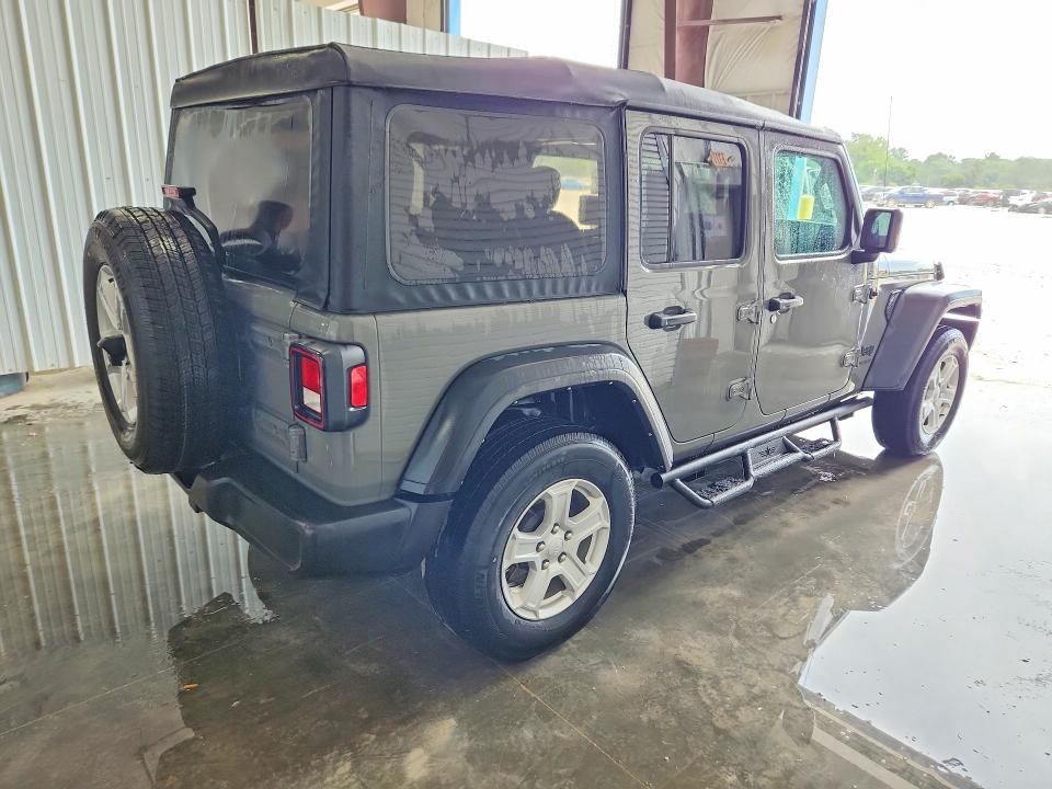 2022 Jeep Wrangler / VIN 1C4HJXDN8NW237869 COPART salvage auction — MINOR DENT/SCRATCHES, Il - Certificate Of Title, sold $19,500 on 2026-07-02 (photo 3)