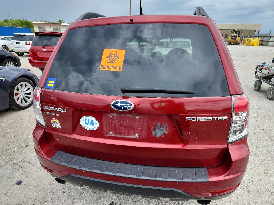 2011 Subaru Forester VIN JF2SHBECXBH703515 COPART salvage auction — FRONT END, Il - Salvage Certificate, sold $425 on 2026-07-31 (photo 6)