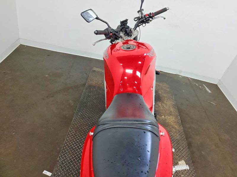 1998 Triumph motorcycle Speedtripl VIN SMT500EE3WJ056349 COPART salvage auction — SIDE, MN - CERT OF TITLE-PRIOR SALVAGE, sold $100 on 2026-07-30 (photo 6)