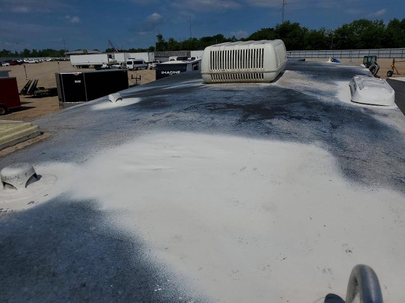2006 Jaco jay flight VIN 1UJCJ02NX71PD0131 COPART salvage auction — ROOF, CT, sold $15 on 2026-07-28 (photo 9)