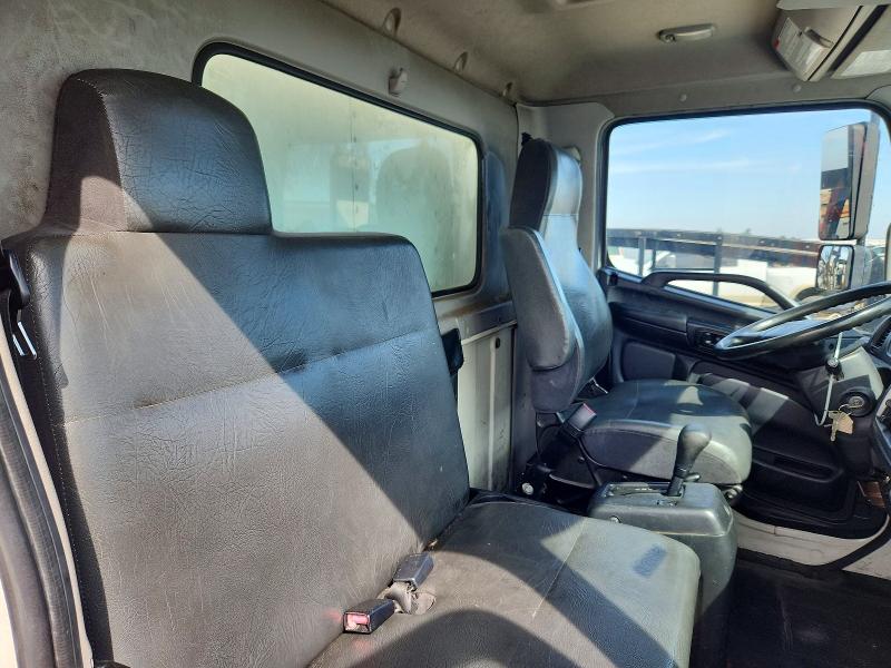2014 Hino All other VIN 5PVNE8JT5E4S55757 COPART salvage auction — MINOR DENT/SCRATCHES, SC - CERTIFICATE OF TITLE, sold $275 on 2026-07-28 (photo 6)