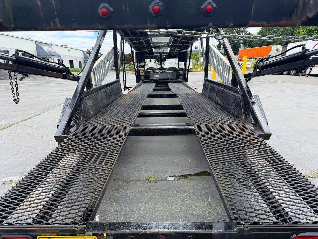 2019 Texas pride trailers 40' car ha VIN 7HCK2YGT7KB011196 COPART salvage auction — NORMAL WEAR, OR - CERTIFICATE OF TITLE (P), sold $8,500 on 2026-07-14 (photo 9)