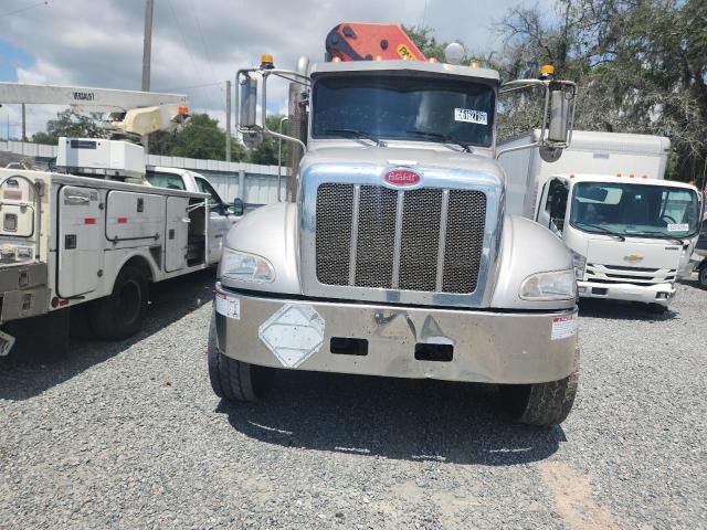 2019 Peterbilt All other VIN 2NP3LJ0X2KM619611 COPART salvage auction — NORMAL WEAR, FL - CERTIFICATE OF TITLE, sold $8,500 on 2026-07-07 (photo 9)