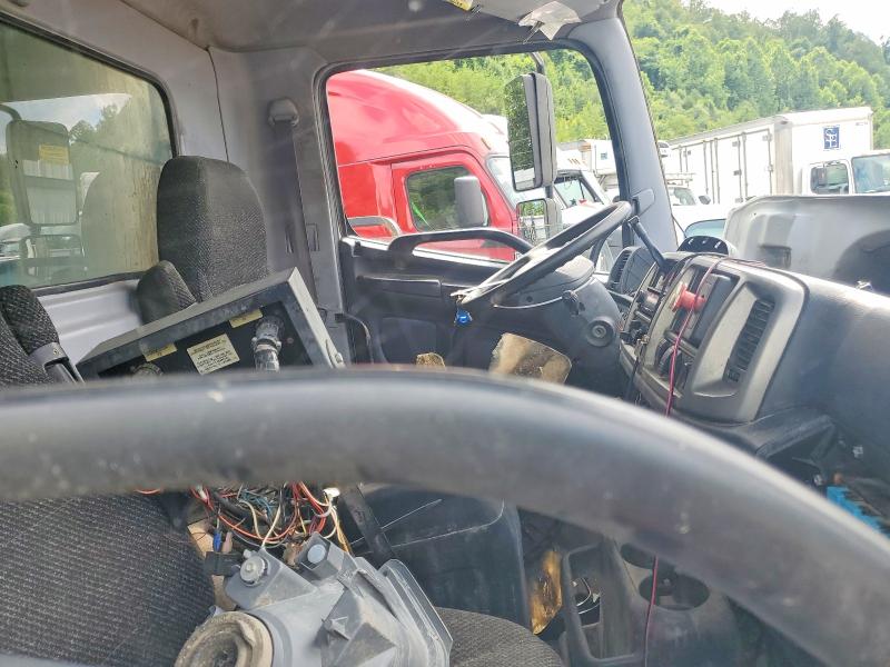 2010 Hino All other VIN 5PVNV8JG1A4S50231 COPART salvage auction — ALL OVER, WV - SALVAGE CERTIFICATE, sold $425 on 2026-07-30 (photo 5)