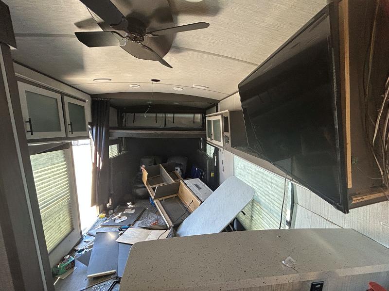 2020 Cruiser Stryker VIN 5RXGB3820L1438111 COPART salvage auction — ROOF, BS, sold $325 on 2026-07-23 (photo 8)