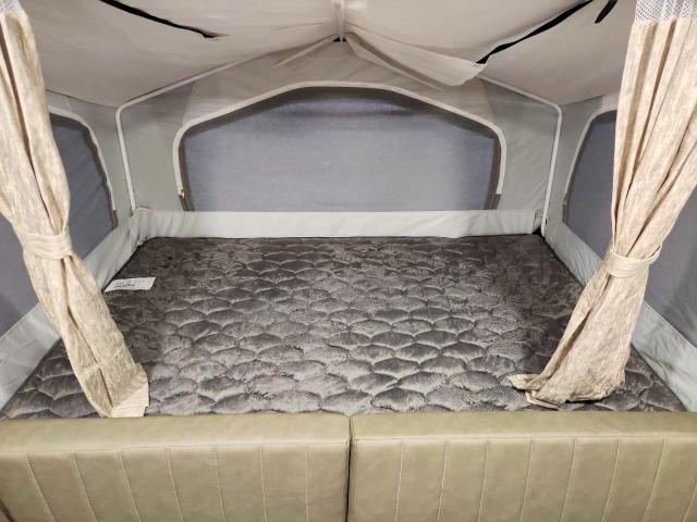 2022 Forest river All models VIN 4X4CFM219ND315690 COPART salvage auction — MINOR DENT/SCRATCHES, AB - BOS - ACTIVE, sold $2,250 on 2026-07-30 (photo 7)
