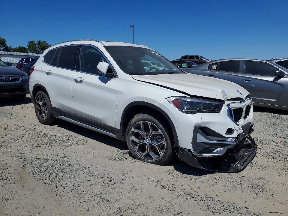 2022 BMW X1 VIN WBXJG7C08N5U49380 COPART salvage auction — FRONT END, DV, sold $7,900 on 2026-07-28 (photo 4)