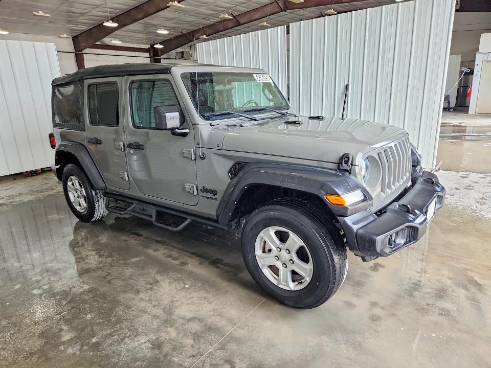 2022 Jeep Wrangler / VIN 1C4HJXDN8NW237869 COPART salvage auction — MINOR DENT/SCRATCHES, Il - Certificate Of Title, sold $19,500 on 2026-07-02 (photo 4)