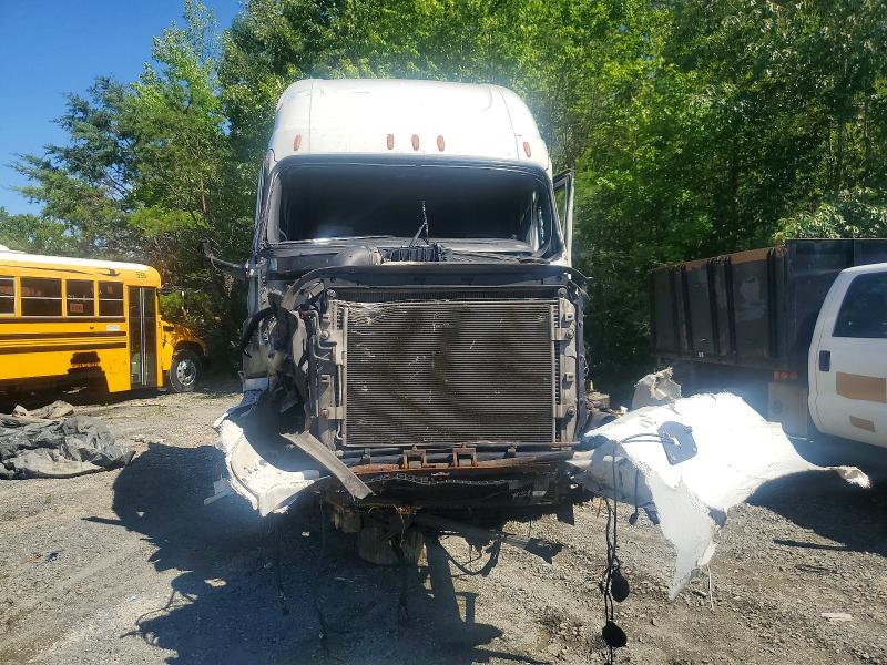 2019 Freightliner All other VIN 3AKJHHDR3KSKB5998 COPART salvage auction — FRONT END, MD - PARTS ONLY-NO TITLE LETTER, sold $200 on 2026-08-19 (photo 9)