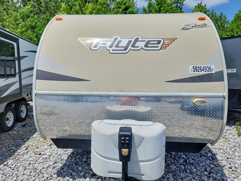 2017 Foresriver Flyte VIN 5ZT2SYSB6HE008150 COPART salvage auction — NORMAL WEAR, MS - CERT OF TITLE - FLOOD SALVAGE, sold $30 on 2026-07-30 (photo 8)