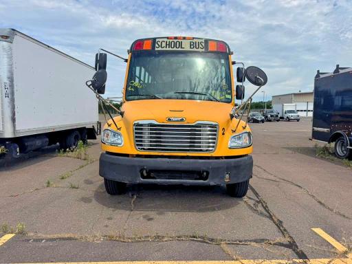 2012 Freightliner All other VIN 4UZABRDU6CCBA0049 COPART salvage auction — MINOR DENT/SCRATCHES, CT, sold $7,800 on 2026-07-27 (photo 5)