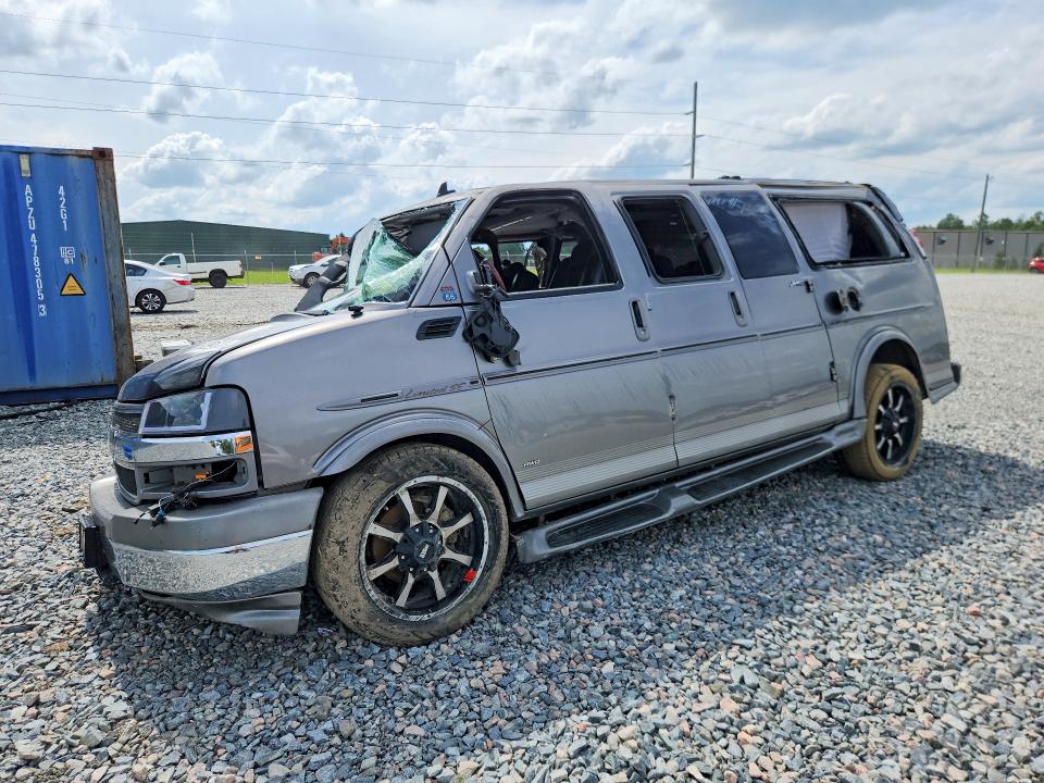 2010 Chev Express VIN 1GBUHEB49A1138322 COPART salvage auction — SIDE, GA - CERT OF TITLE-SALVAGE, sold $375 on 2026-07-28 (photo 1)