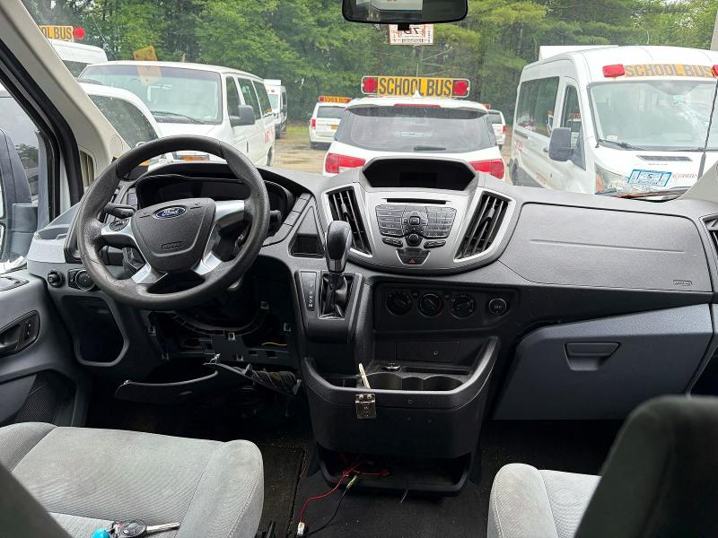 2015 Ford Transit VIN 1FBZX2ZM0FKA38754 COPART salvage auction — NORMAL WEAR, - CERTIFICATE OF TITLE (P), sold $700 on 2026-07-02 (photo 9)
