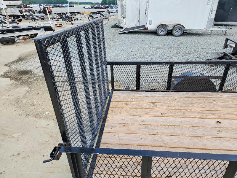 2026 Carry-on trailer VIN 4YMBU1219TG000239 COPART salvage auction — MINOR DENT/SCRATCHES, TN - DEALER ONLY CLEAN TITLE (P), sold $400 on 2026-07-20 (photo 6)