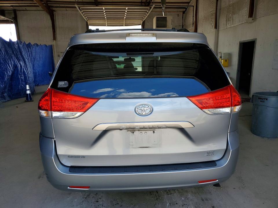 2011 Toyt Sienna VIN 5TDDK3DC5BS024697 COPART salvage auction — REAR END, KY - CERT OF TITLE-SALVAGE, sold $3,350 on 2026-07-27 (photo 6)