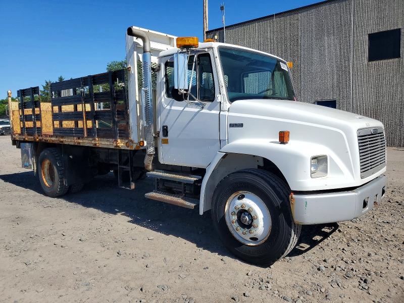 2000 Freightliner All models VIN 1FV6HJBA9YHA90381 COPART salvage auction — MINOR DENT/SCRATCHES, MN - CERTIFICATE OF TITLE, sold $4,250 on 2026-07-30 (photo 1)