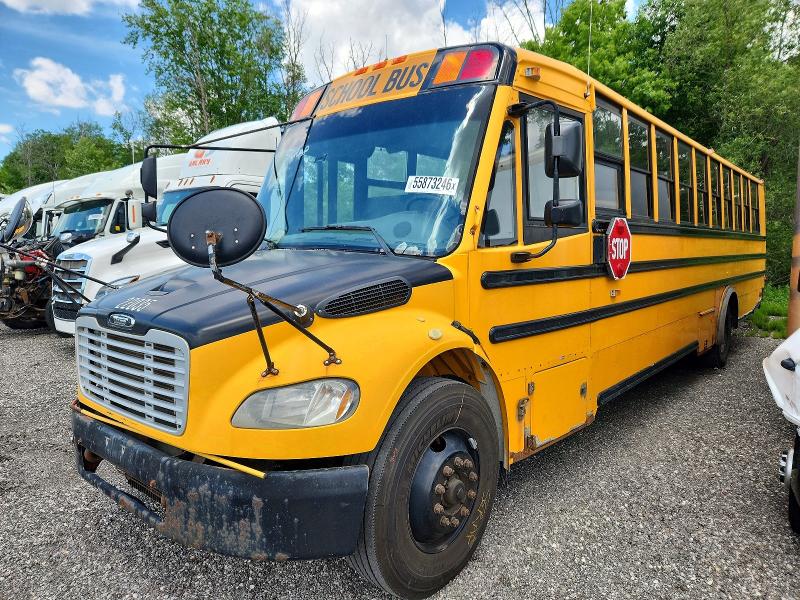2012 Thomas Chassis b2 VIN 4UZABRDU1CCBP5522 COPART salvage auction — NORMAL WEAR, ON - PERMIT NO BRAND - UNFIT, sold $2,000 on 2026-09-01 (photo 2)