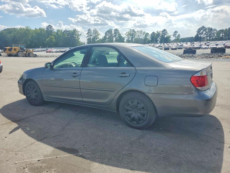 2005 Toyota Camry VIN 4T1BE32K65U545027 COPART salvage auction — MECHANICAL, Nc - Dealer Only Clean Title, sold $550 on 2026-07-09 (photo 2)