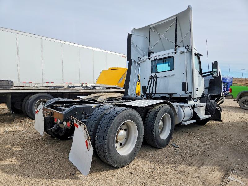 2023 Kenworth All models VIN 1XKYDP9X1PJ235662 COPART salvage auction — FRONT END, SC, sold $7,200 on 2026-08-06 (photo 4)