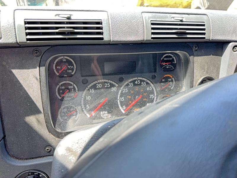 2017 Freightliner All other VIN 3AKJGLDR9HSJF4574 COPART salvage auction — MECHANICAL, CZ, sold $2,050 on 2026-07-30 (photo 8)